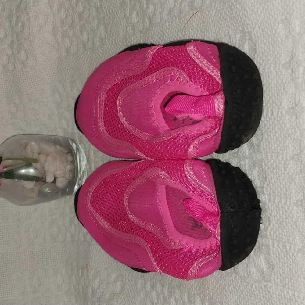 Dollar General Pink Size 12-13 Water Shoes Toddler Girls